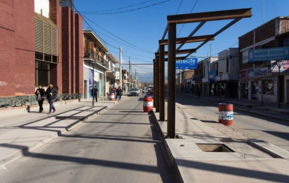 Avanzan en Guaymallén las obras del Metrobús