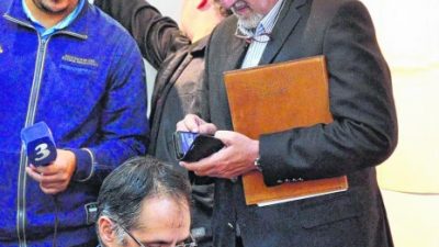 El día de los despachos vacíos en las intendencias rionegrinas