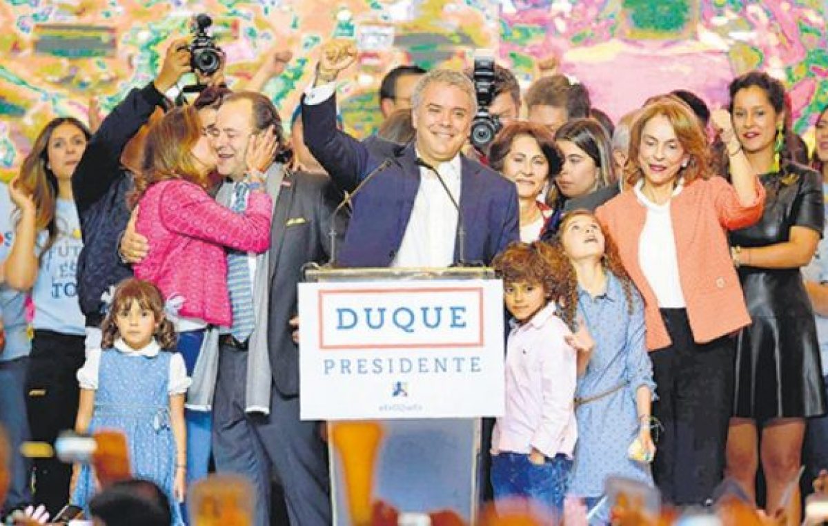 Colombia: La derecha que apuesta a la guerra ganó el ballottage