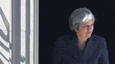 May evita una crisis mayor