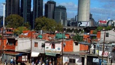 Por devaluación y shock tarifario, la pobreza volverá a alcanzar el 29%