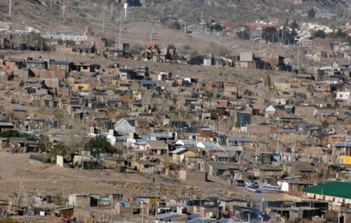 Hay cinco intentos al mes de usurpación de tierras en Neuquén