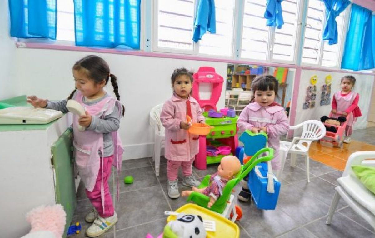 Se brindan por mes 8.000 desayunos y refuerzos alimentarios en jardines maternales de Trelew