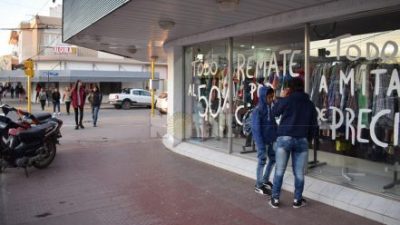 Cierran cada vez más locales comerciales en el microcentro de Roque Saenz peña