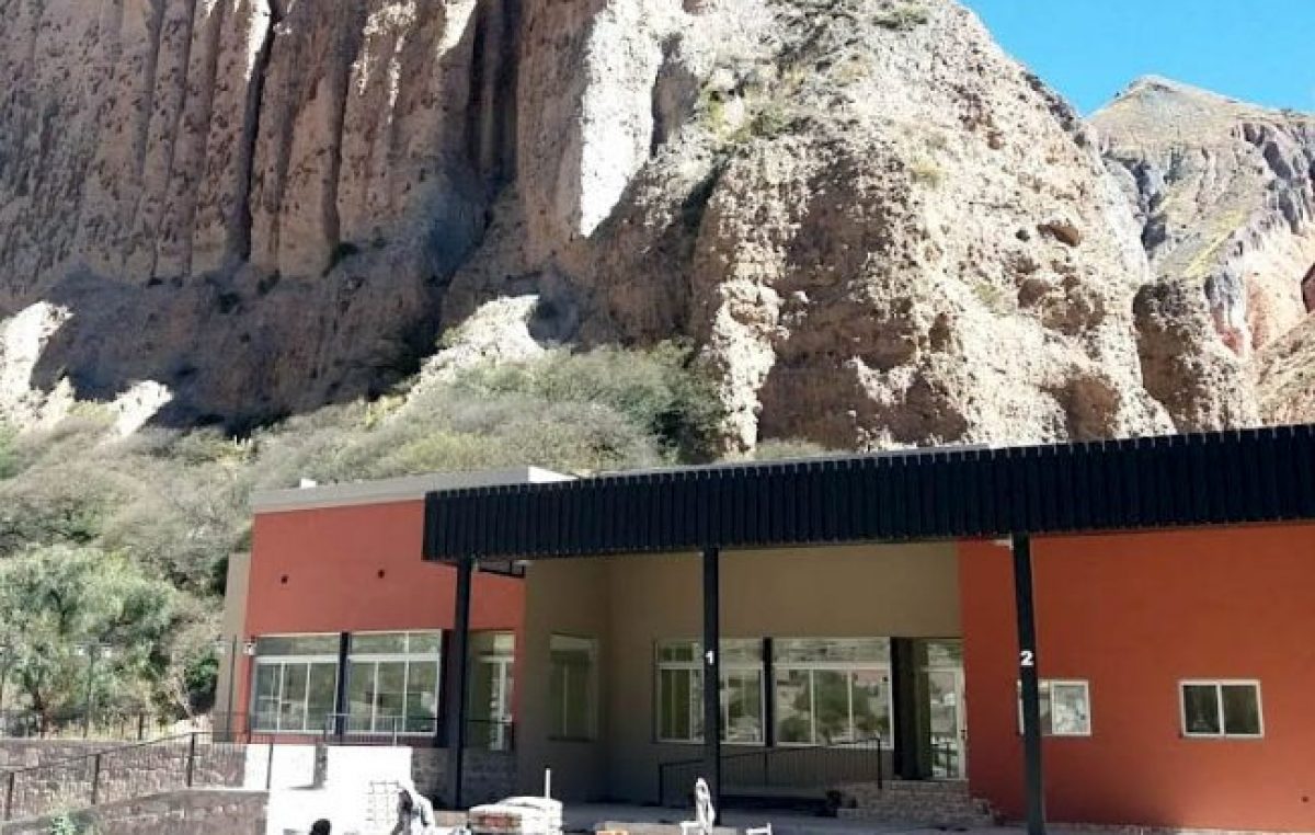 Nueva terminal de ómnibus en Iruya
