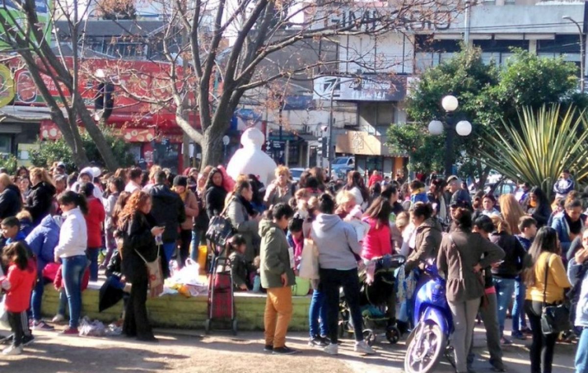 Más de 150 mil personas participan en grupos de Facebook de trueque en el Conurbano Bonaerense