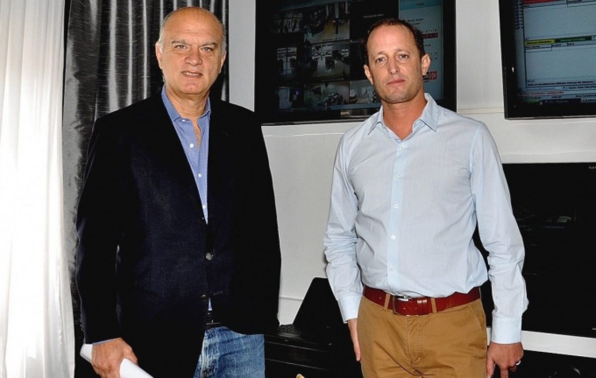 En plena embestida de los gobernadores, Insaurralde y Grindetti salen a pedir la estatización de EDESUR