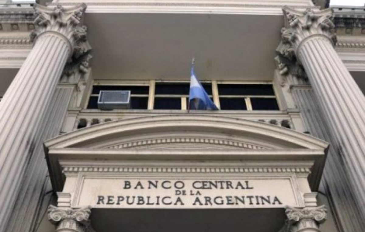 La cantidad de cheques rechazados creció más del 70% en un año