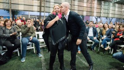 También en la Ciudad: Larreta financió la campaña electoral de Carrió con dinero público