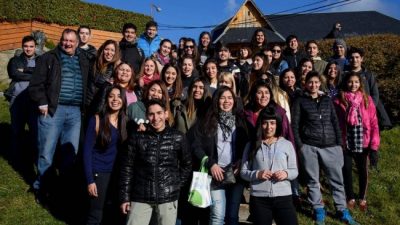 Una empresa contrató a 40 jóvenes de la base de datos del municipio de Bariloche