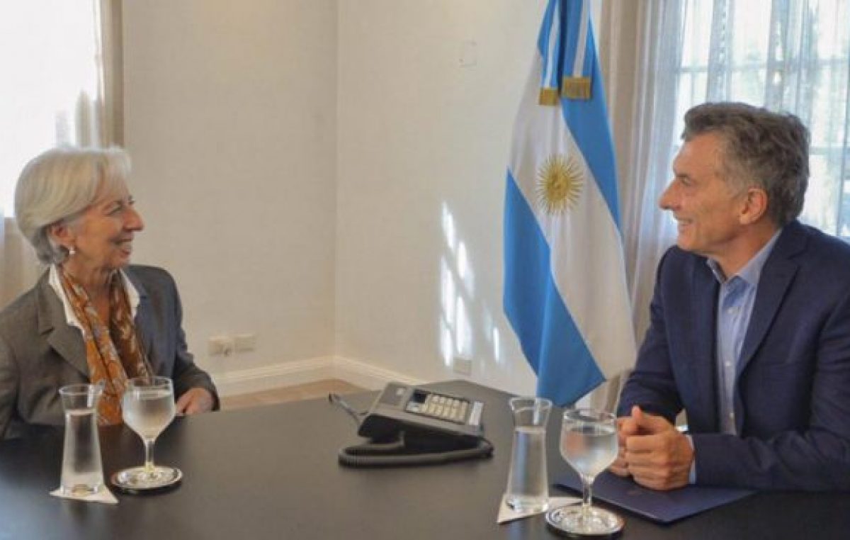 Despidos masivos por debajo de la mesa
