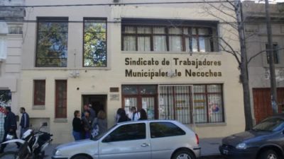 Malestar de Municipales de Necochea por no pago del aguinaldo