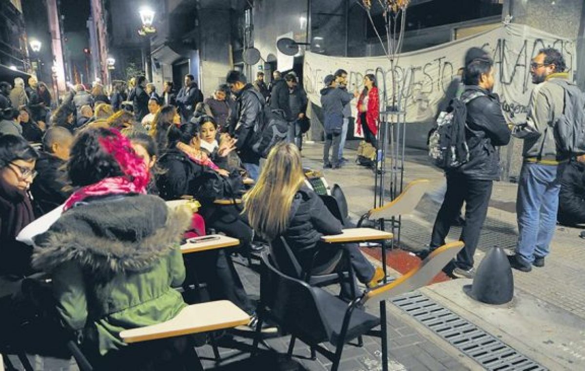 Semestre de ajuste y deudas
