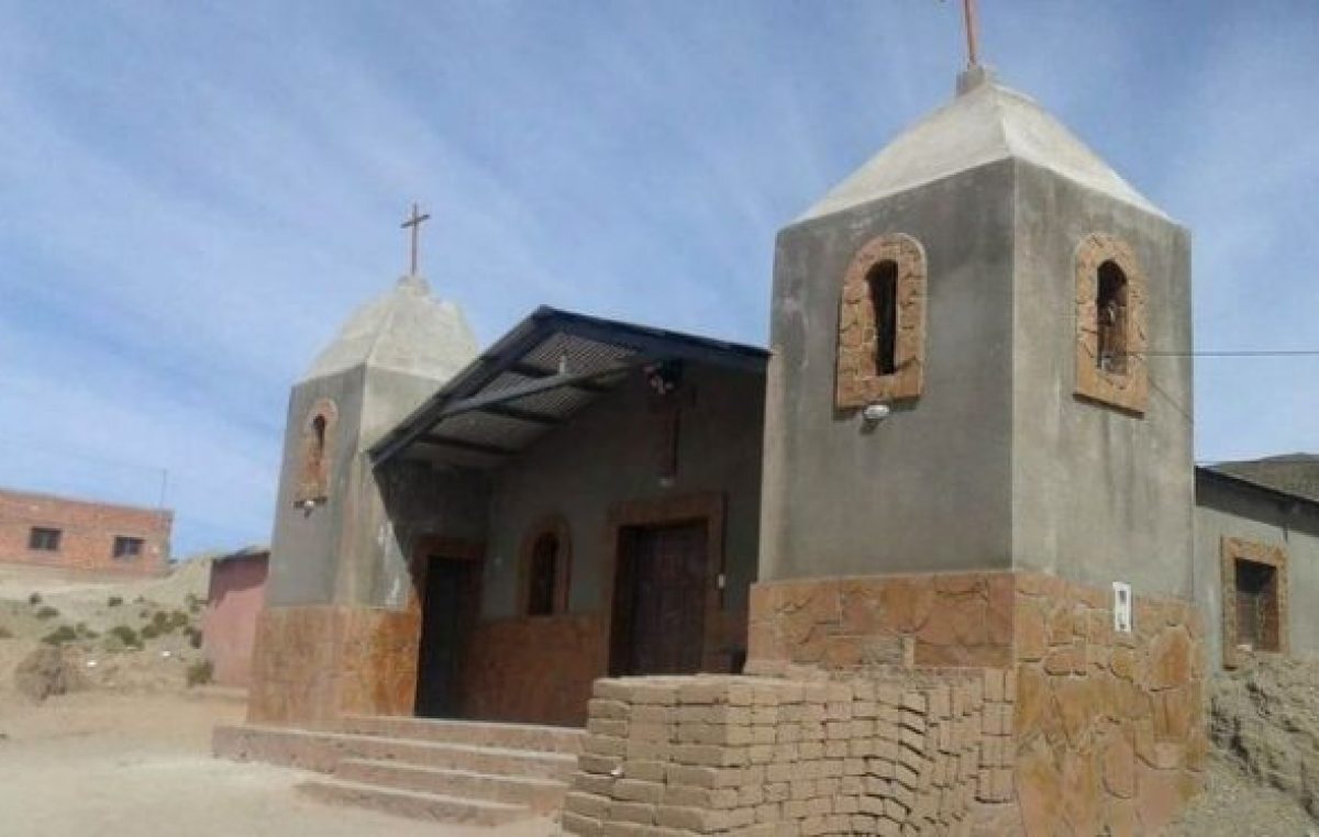 Olaroz Chico: A un paso de ser un pueblo solar