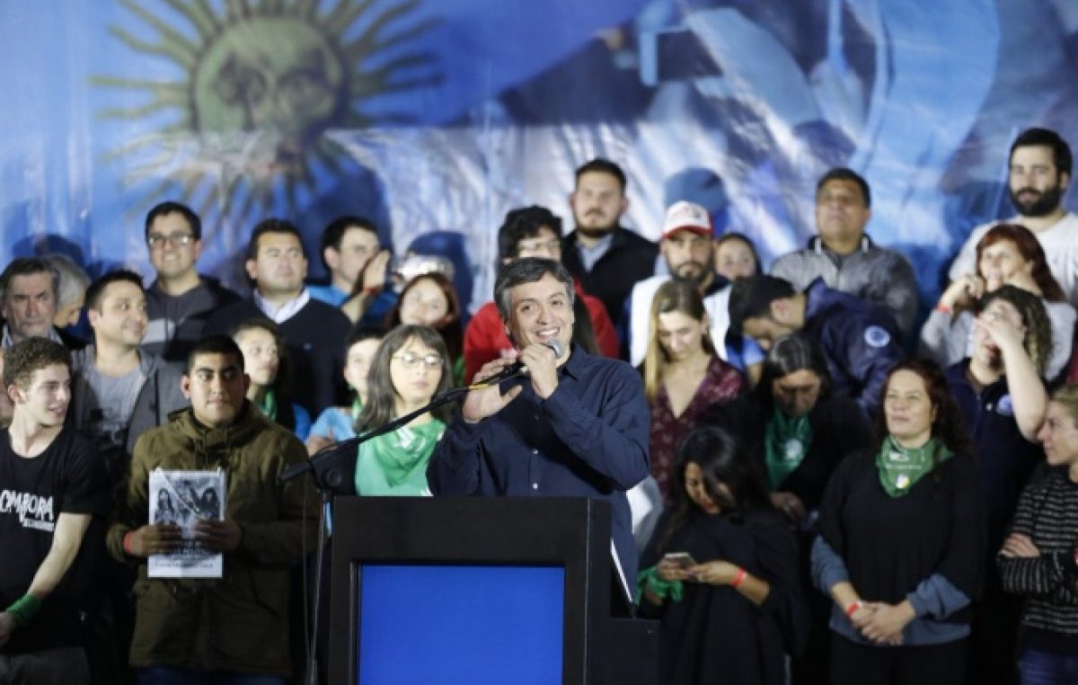 El kirchnerismo y los intendentes del PJ encabezan un plenario de Unidad Ciudadana