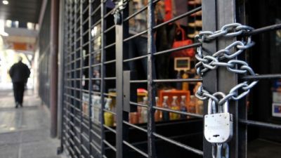 Argentina paralizada por la escalada del dólar: esperan un salto de hasta 20% en los precios