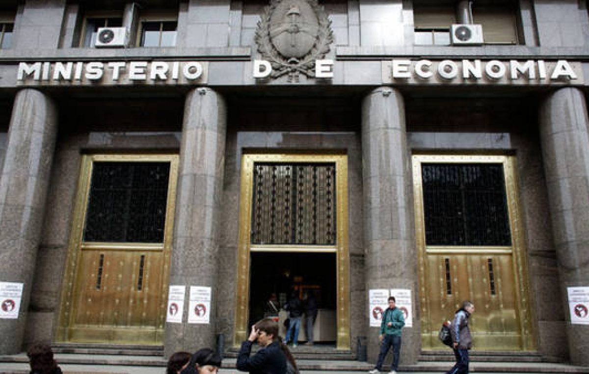 El desplome de la economía, el “peor indicador» de la última década