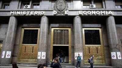 El desplome de la economía, el “peor indicador» de la última década