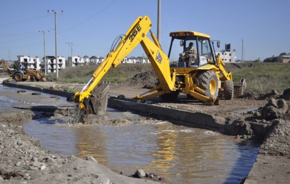 “Menos obras en cada ciudad”