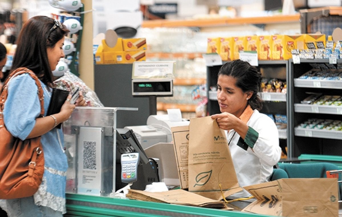 Alerta en el sindicato de empleados de comercio de San Juan por los despidos
