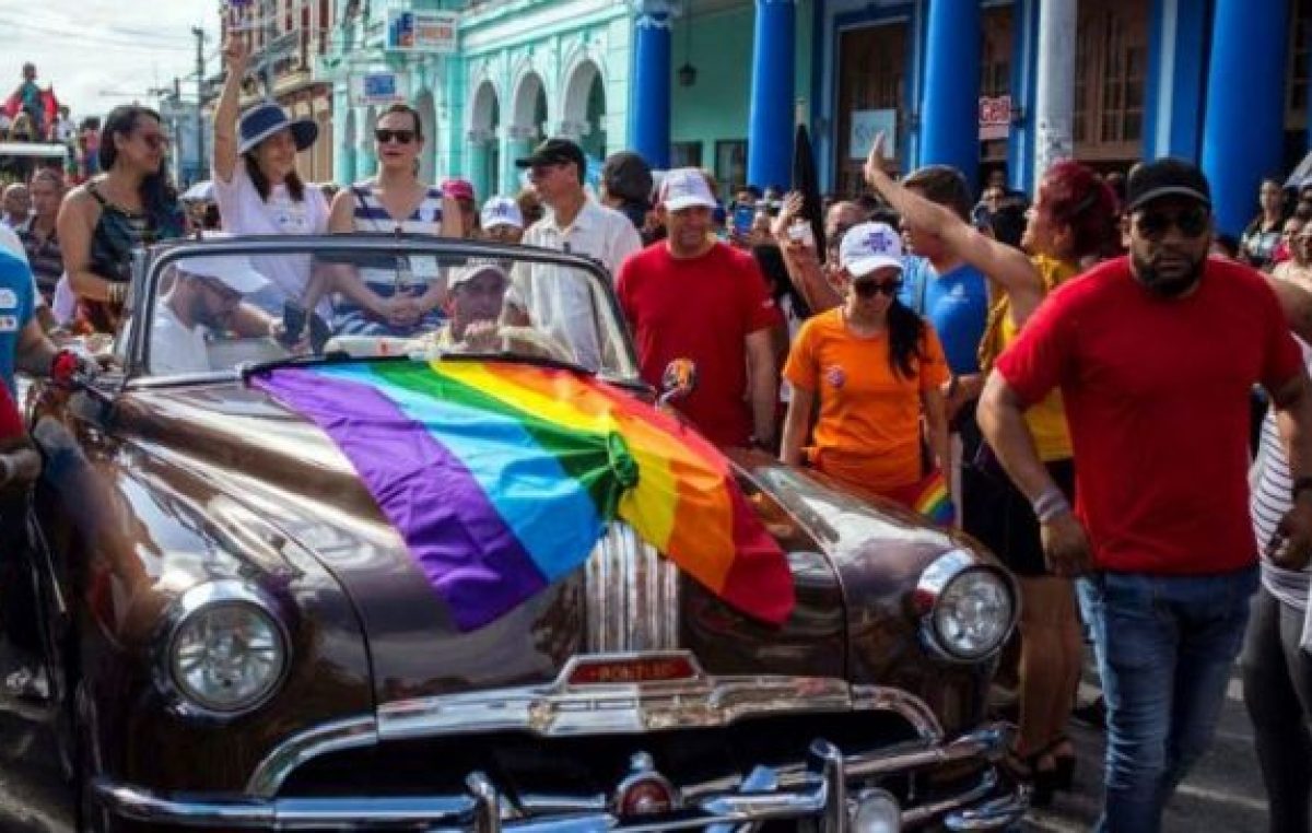 Cuba abre la consulta popular para cambiar su Constitución