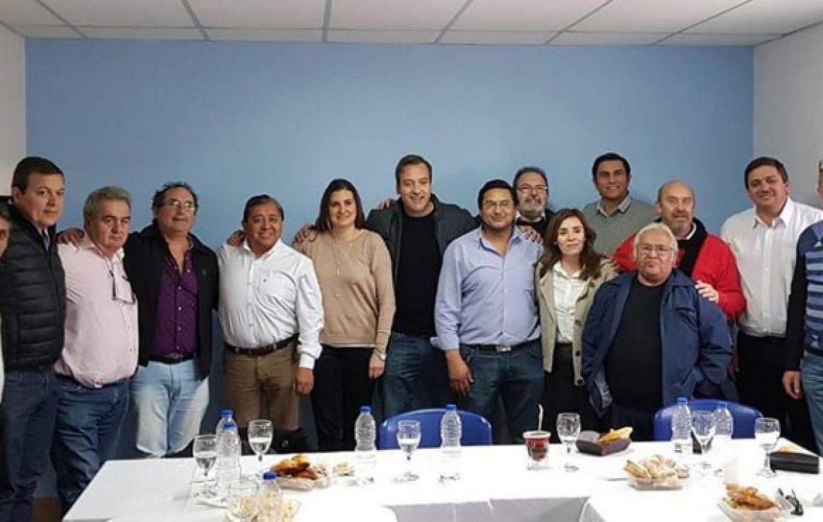 Intendentes del PJ piden a Weretilneck defender a Río Negro