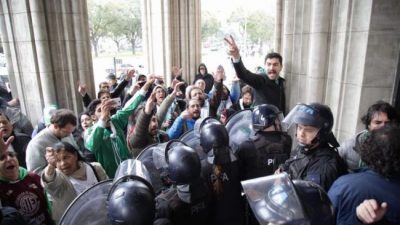 Agroindustria anunció oficialmente que este fin de semana despedirán a 600 empleados
