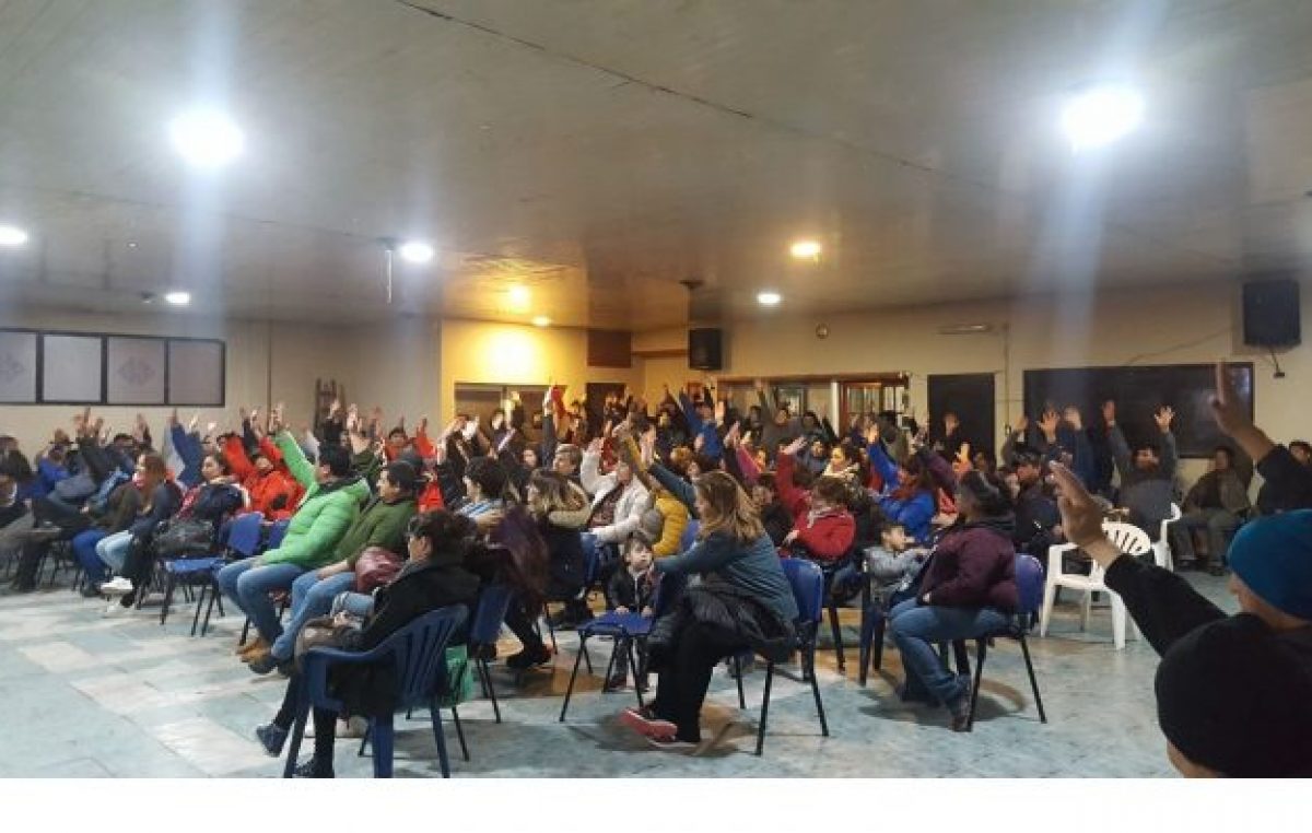 Esquel: Soeme ratifica pedido del 20 % de aumento salarial y el acuerdo sigue estando lejos