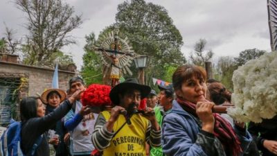 Fieles de Nazareno e Iruya caminarán 10 días para llegar a Salta antes de la procesión del Milagro