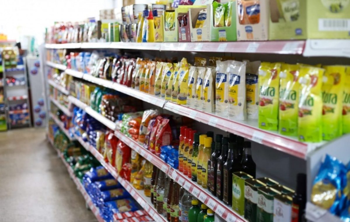 Inflación: una familia tipo necesitó en agosto un ingreso de $20.868,93 para no caer en la pobreza