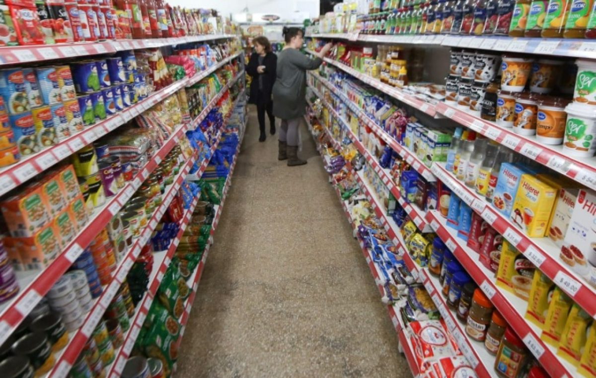 Inflación incontrolable: advierten que el índice podría ser el mayor desde 1991 con un 47%
