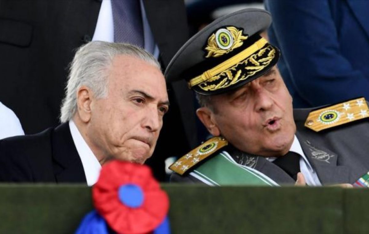 El jefe del Ejército, en campaña contra Lula