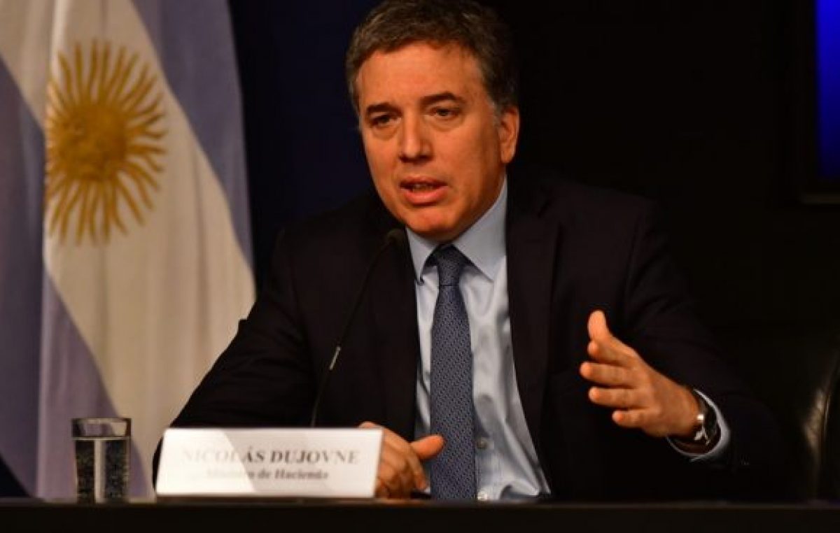 Una frase de Dujovne sobre los subsidios al transporte alarmó a los intendentes bonaerenses