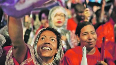 Brasil: Decenas de miles de mujeres preparan marcha contra Bolsonaro