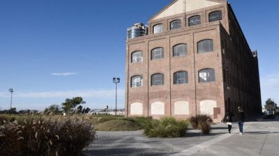 Por segunda vez, un edificio Municipal santafesino ganó la Bienal Internacional de Argentina