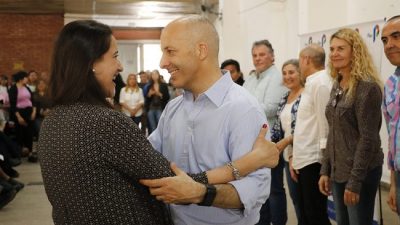 Efectivizaron a más de un centenar de trabajadores municipales de Pilar