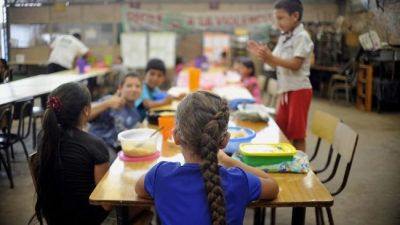Refuerzan la ayuda social y la asistencia alimentaria en los barrios carenciados de Rosario