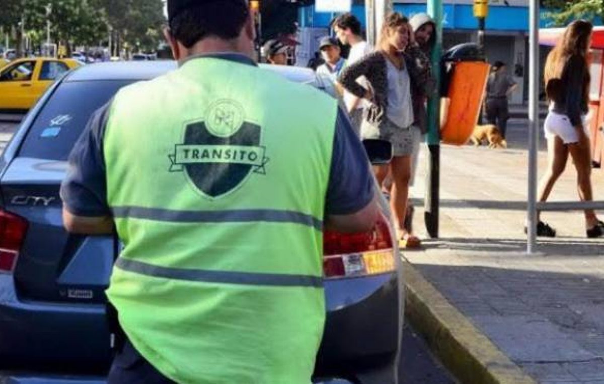 El intendente de Neuquén otorgó un incremento salarial para sus empleados del 7%