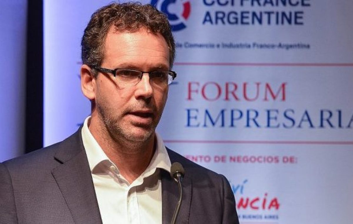 De la escuela de los millones afuera