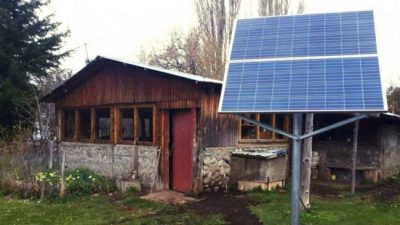La luz llegará al interior neuquino en paneles de energía solar