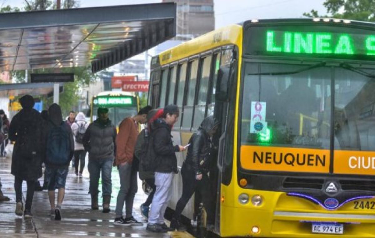 Los trabajadores neuquinos gastarán $2 mil por mes en cole