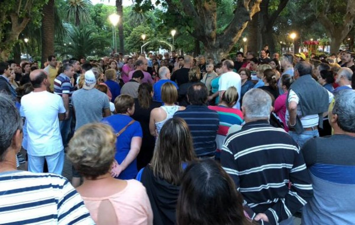 La crisis institucional de Maciel sacó a los vecinos a la calle