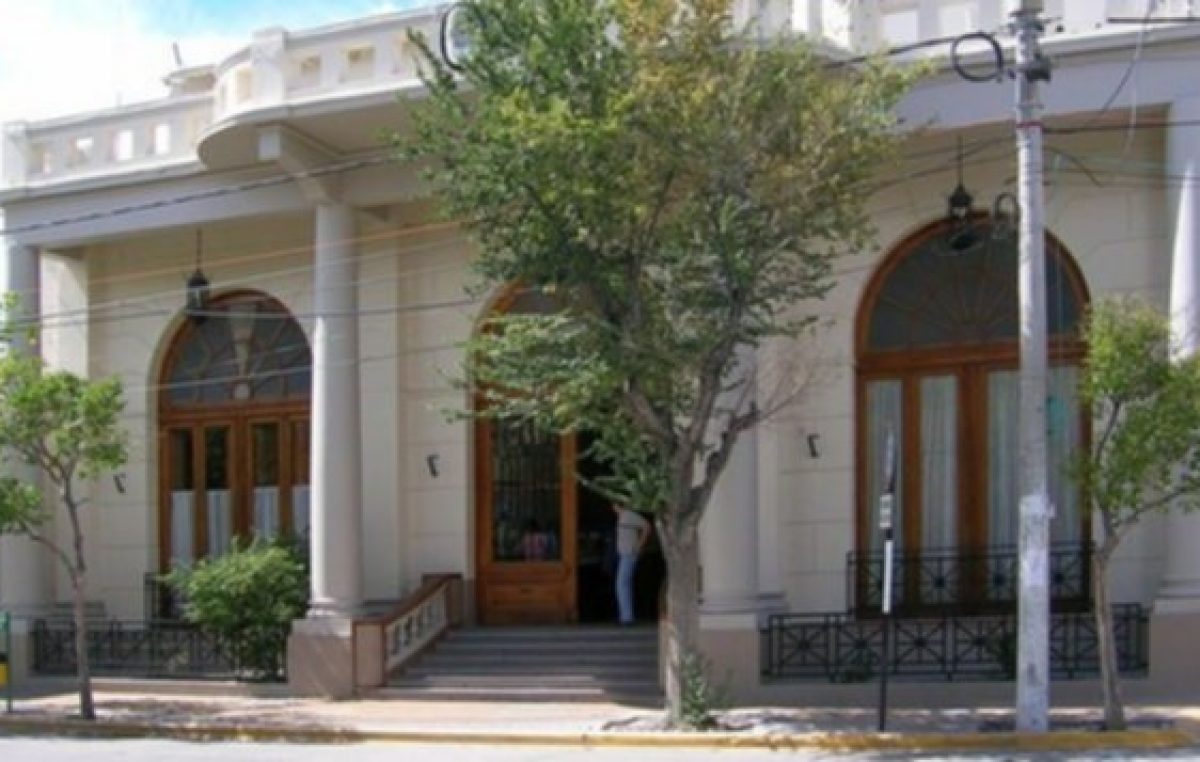 La gestión municipal en alerta por «avanzada» de Provincia en Trelew con los movimientos sociales