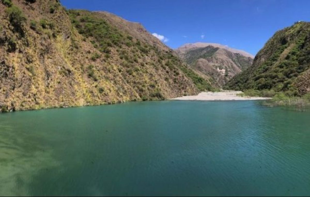 Salta: La laguna Esmeralda está bajo el cuidado de vecinos originarios