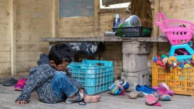 Miles de familias salteñas esperan tener agua, luz y gas por primera vez