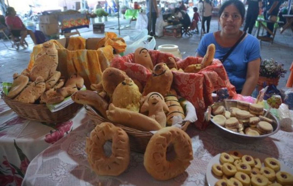 Todo listo para honrar a los fieles difuntos