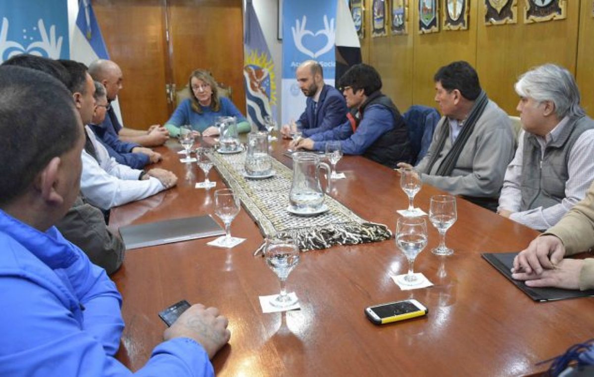 Santa Cruz: FETRAM busca reunirse con Kirchner para “debatir salarios”