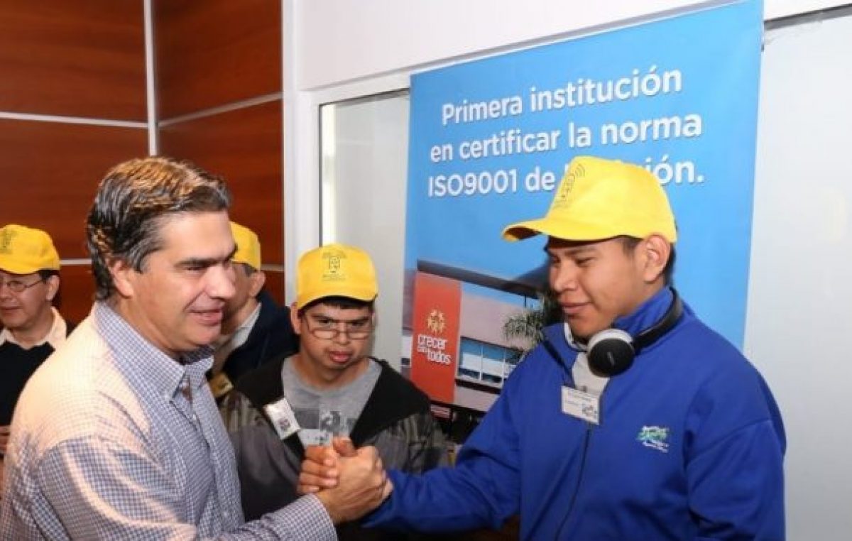 Capitanich: «Si aprueban el presupuesto son cómplices del acuerdo con FMI»
