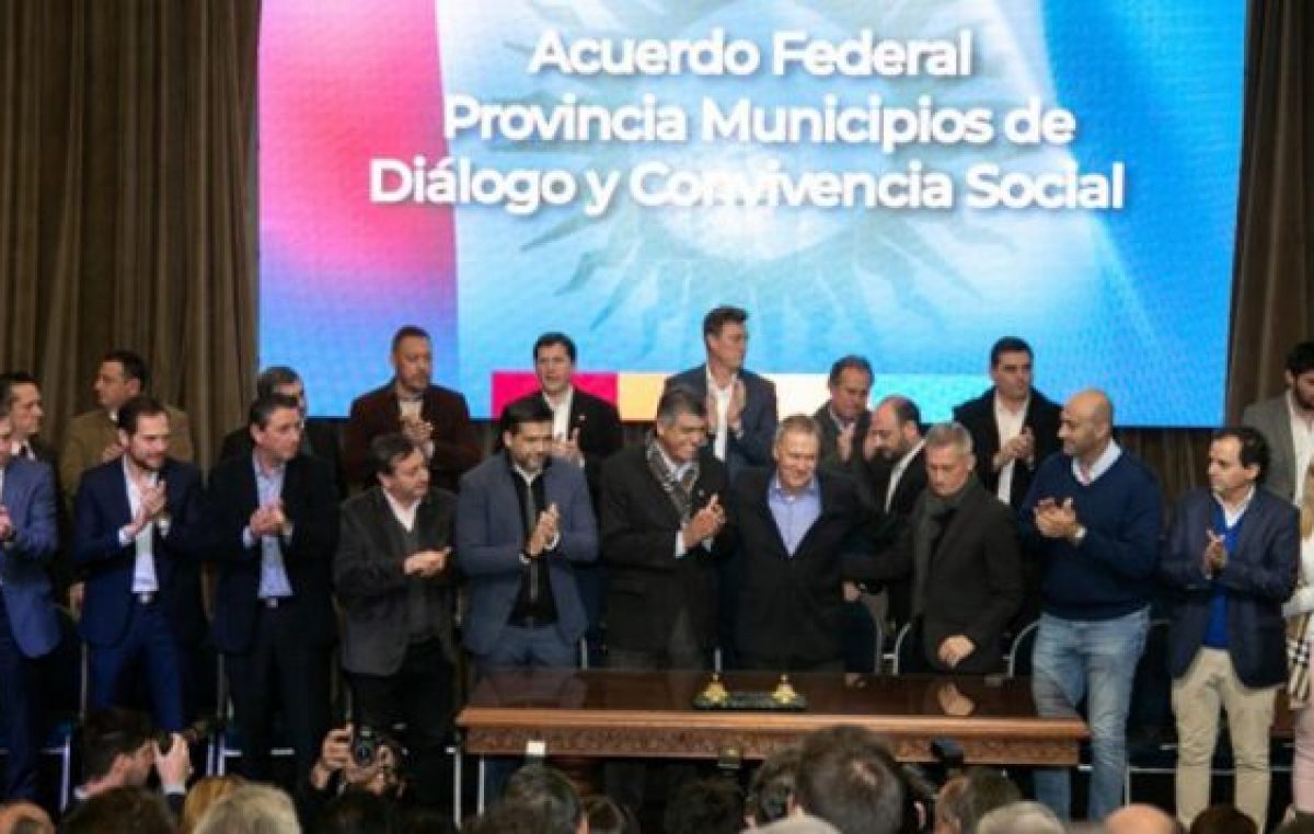 Apenas 24 intendentes cordobeses no firmaron el pacto fiscal provincial