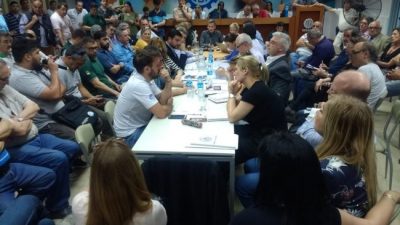 Activa participación de Municipales santafesinos contra el presupuesto del FMI